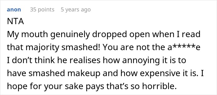 Guy Destroys GF’s £200 Makeup Collection, Then Lectures Her About Being Too Attached To Her Stuff Guy Destroys GF’s £200 Makeup Collection, Then Lectures Her About Being Too Attached To Her Stuff