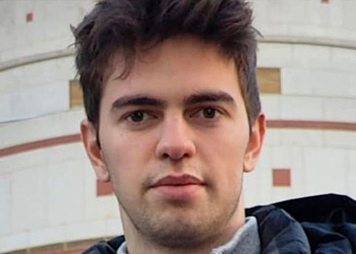 First picture of man fatally mauled by tiger in a close-up portrait outdoors. First picture of man fatally mauled by tiger in a close-up portrait outdoors.