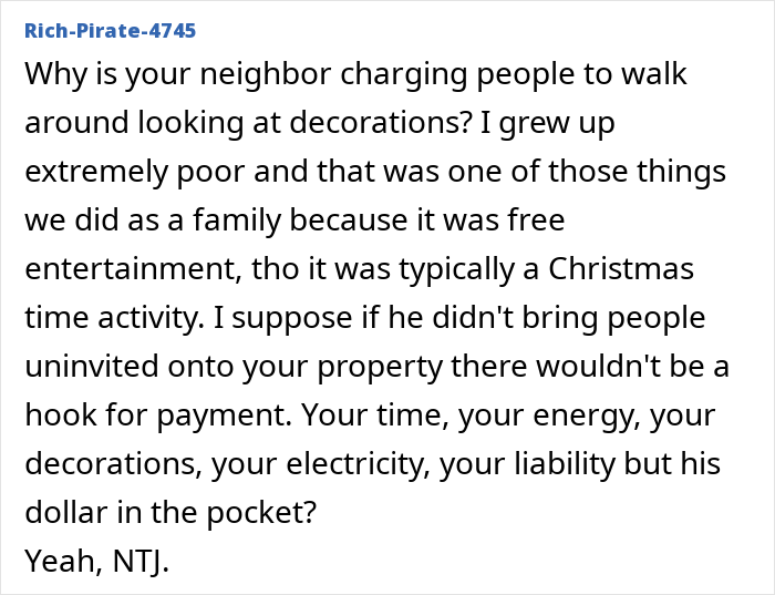 User comment criticizing a neighbor charging for a paid tour on private property