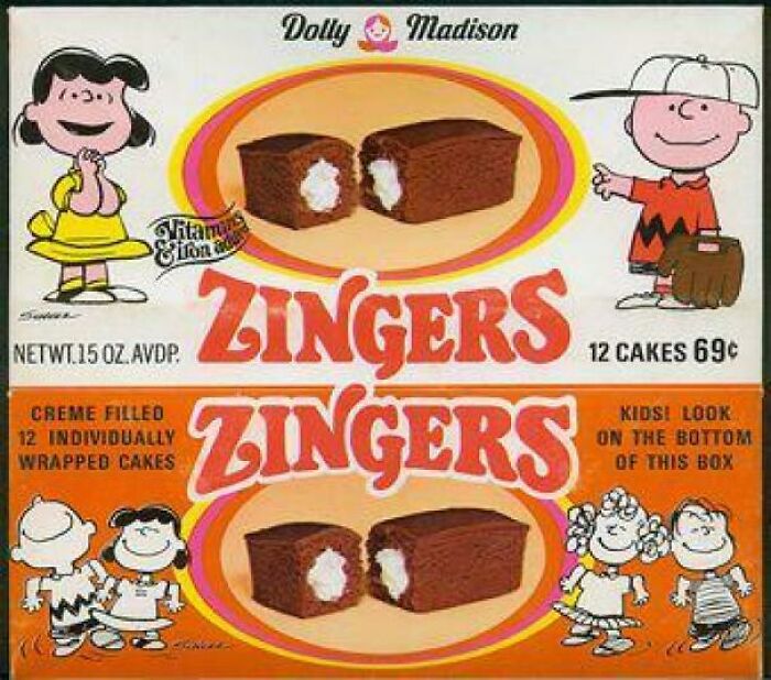 Vintage products packaging for Dolly Madison Zingers featuring Peanuts comic characters