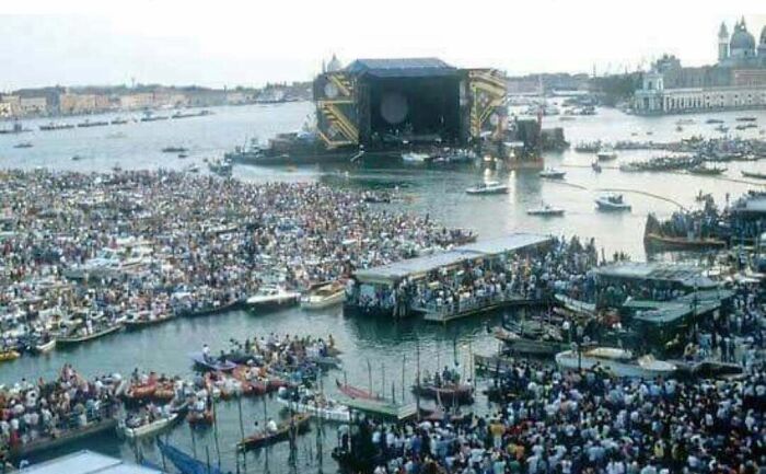 Pink Floyd Concert In Venice On July 1 5, 1989