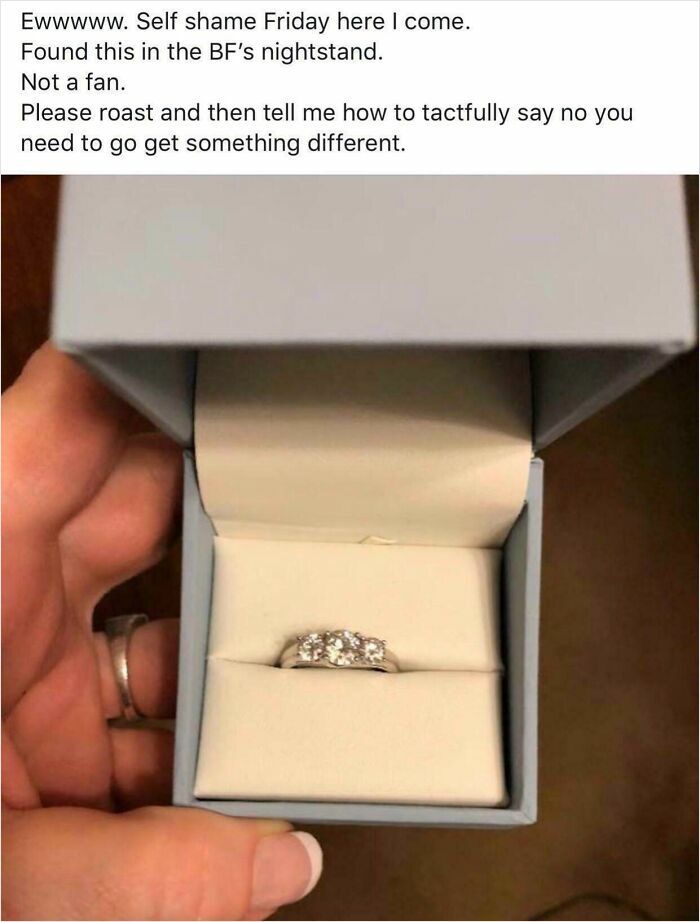 A ring shaming post by entitled people mocking a partner’s engagement ring