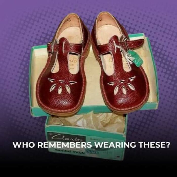Pair of vintage children's leather shoes in original box from the 1970s