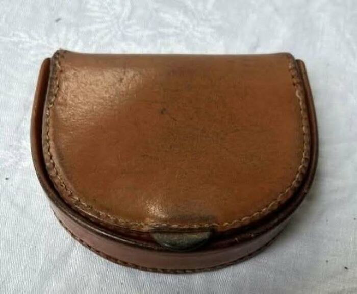 Vintage brown leather coin purse from 1970s feels like a time capsule item