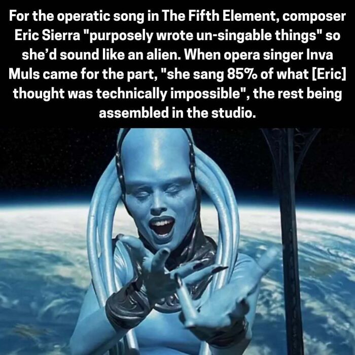 Operatic song in The Fifth Element includes un-singable sounds to mimic alien vocals