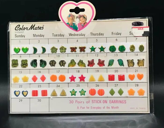 ColorMates stick on earrings calendar pack with 30 pairs for every day nostalgic photos