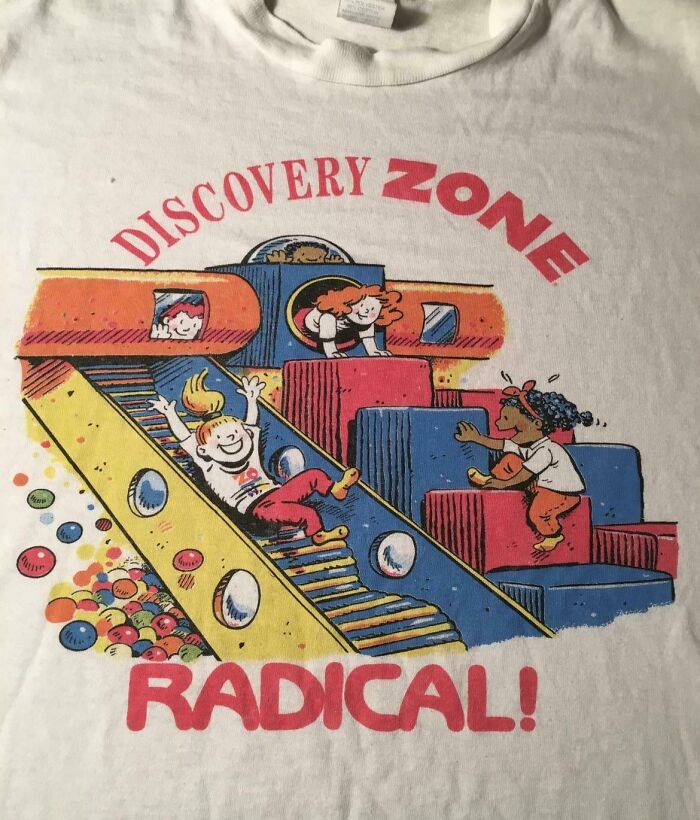 Vintage 90s nostalgic memes Discovery Zone kids play graphic t-shirt