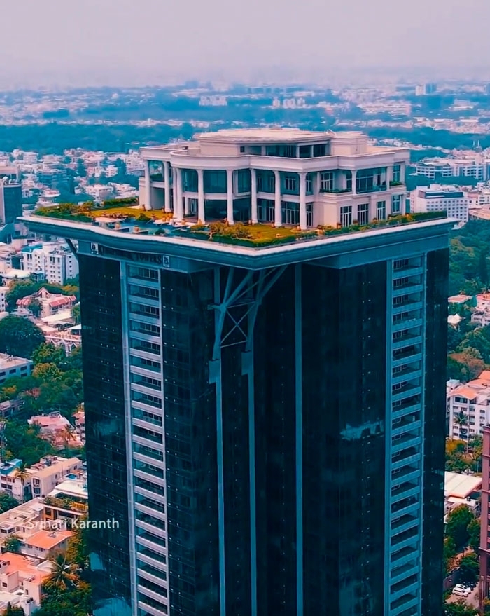 Indian Tycoon&rsquo;s Rooftop Mansion Has A Pool, A Lawn And A Skyline View, But Its Owner Can&rsquo;t Come Home