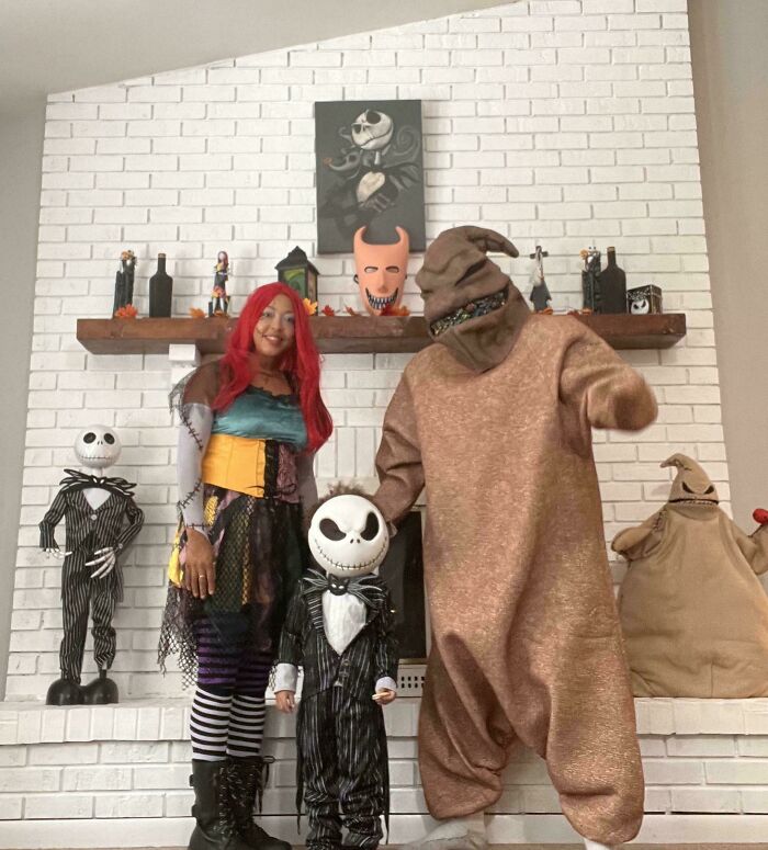 Family dressed up in Nightmare Before Christmas themed kids Halloween costumes.