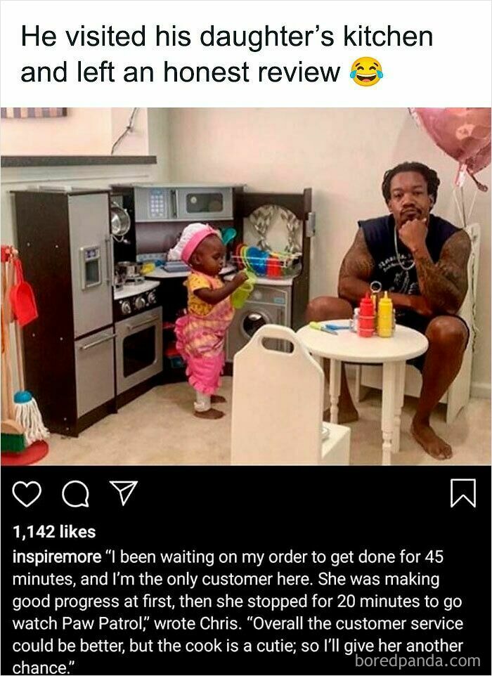 Wholesome memes showing a dad leaving a funny review for his daughter in her toy kitchen