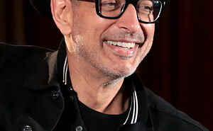 Jeff Goldblum And 9 More Celebrity Birthdays Today (Oct 22)