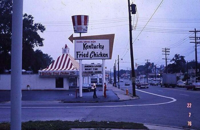 Vintage roadside Kentucky Fried Chicken restaurant in old photos of America