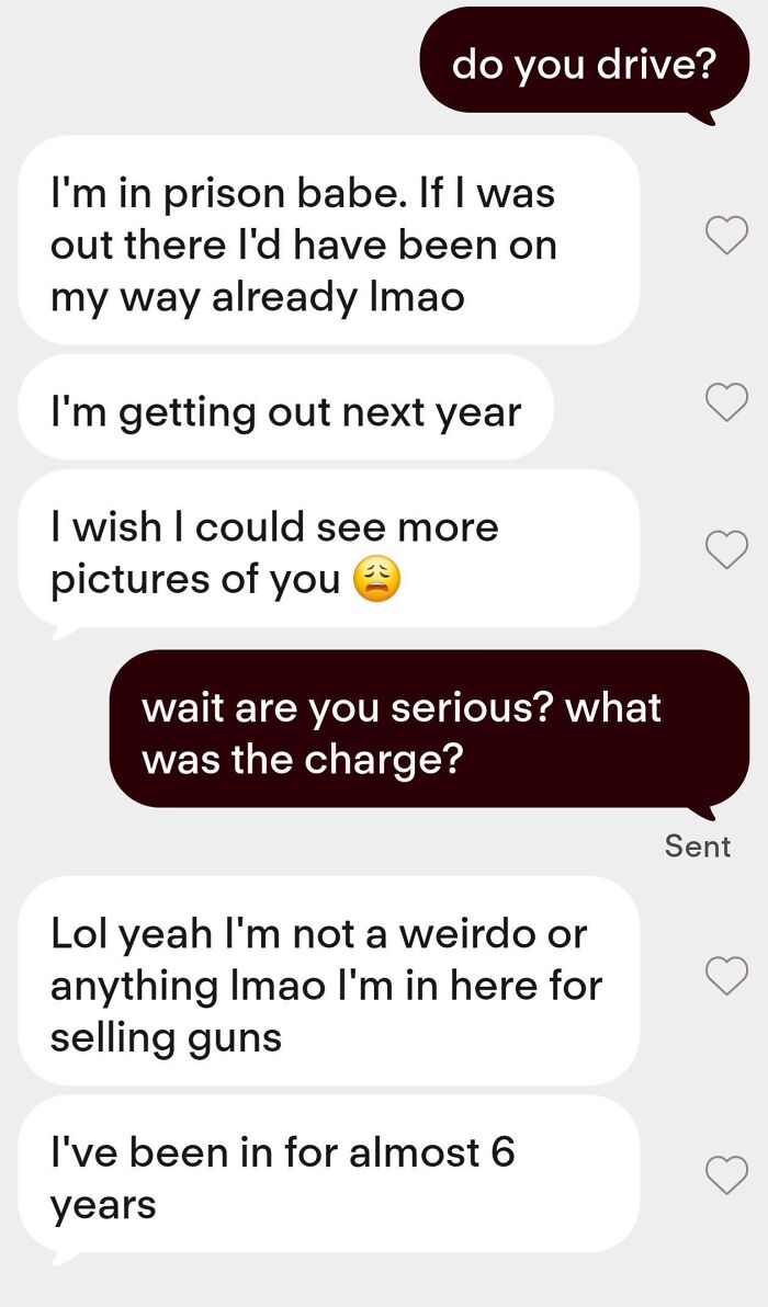 Shocking chat history from Tinder stories showing a match revealing they are currently in prison