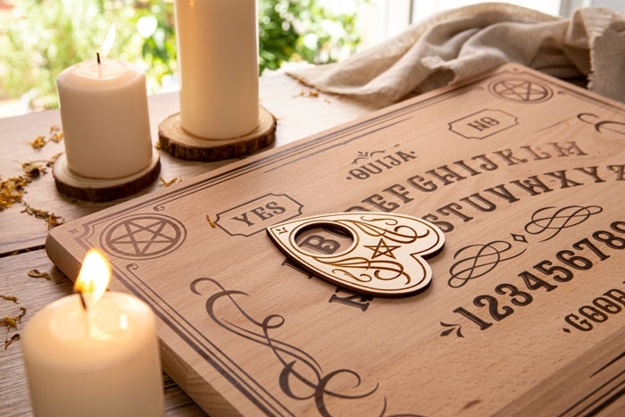 Family’s Ouija Board Experiment Takes A Chilling Turn After They Notice Unexplained Things At Home Family’s Ouija Board Experiment Takes A Chilling Turn After They Notice Unexplained Things At Home
