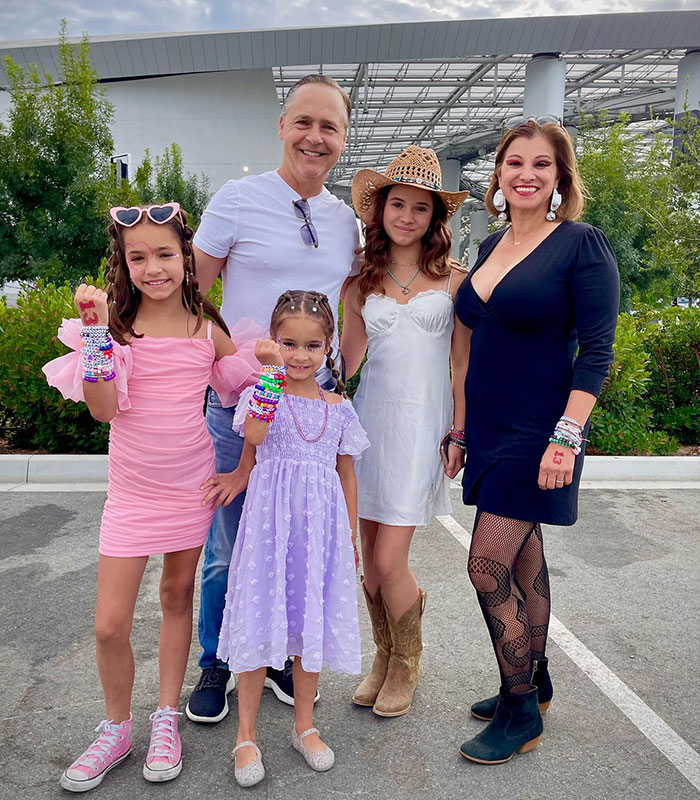 Family photo including Chad Lowe and daughters dressed up