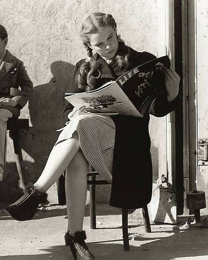 Judy Garland On The Set Of The Wizard Of Oz