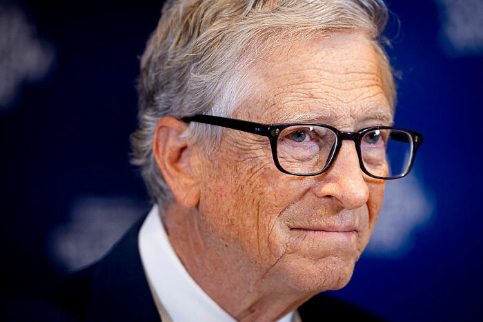 Bill Gates Believes AI Will Bless Us With A 2-Day Work Week, But Not Everyone Is Buying It Bill Gates Believes AI Will Bless Us With A 2-Day Work Week, But Not Everyone Is Buying It