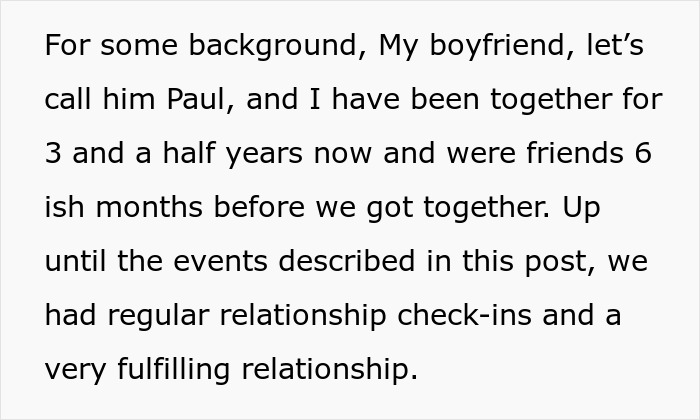 Reddit text post sharing background about the user's relationship with her boyfriend