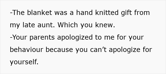 Man Comes To The Internet To Complain About GF’s Attachment To Her Blanket, She Gives A Savage Response Man Comes To The Internet To Complain About GF’s Attachment To Her Blanket, She Gives A Savage Response