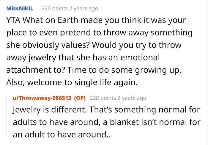 Man Comes To The Internet To Complain About GF’s Attachment To Her Blanket, She Gives A Savage Response Man Comes To The Internet To Complain About GF’s Attachment To Her Blanket, She Gives A Savage Response