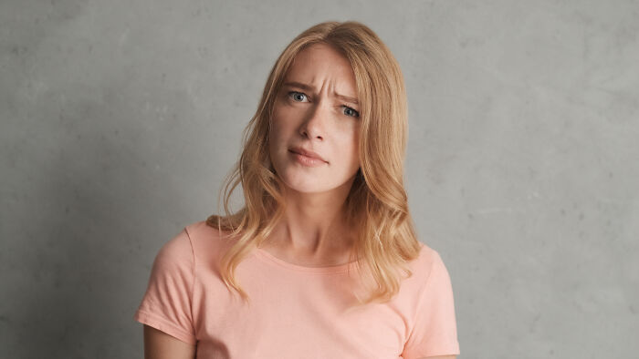 Dad Does The Bare Minimum For 25 Years, Mad When Daughter Won’t Give Him The Biggest Wedding Honor Dad Does The Bare Minimum For 25 Years, Mad When Daughter Won’t Give Him The Biggest Wedding Honor