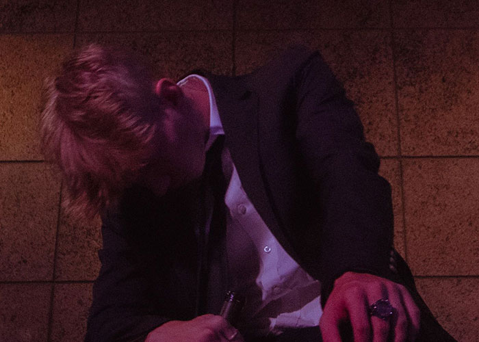 A drunk man sitting in a suit, bridezilla ruins 70 hotel rooms.