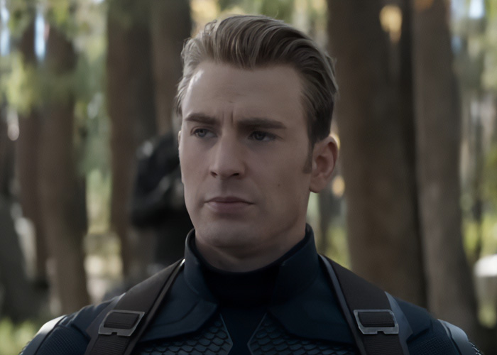 Close-up of Chris Evans showing his appearance in a movie scene Close-up of Chris Evans showing his appearance in a movie scene