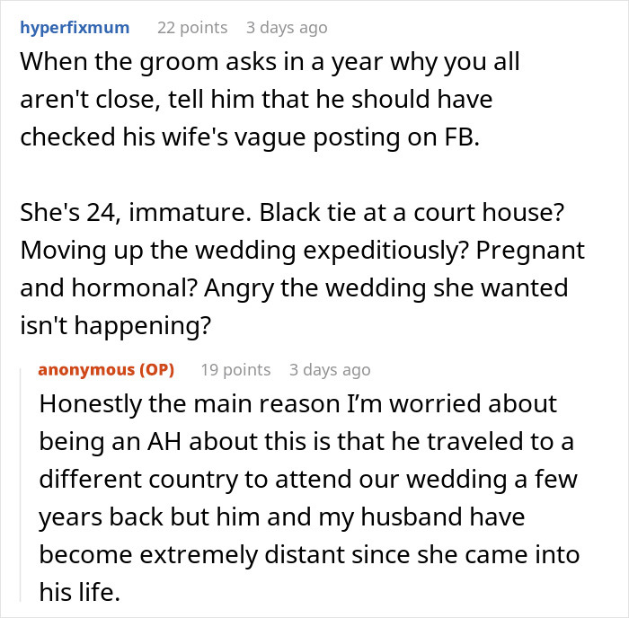 Woman Spends A Fortune On Vivid Hair, Gets Told To Dye It A Natural Color To Fit Into Wedding Party Woman Spends A Fortune On Vivid Hair, Gets Told To Dye It A Natural Color To Fit Into Wedding Party