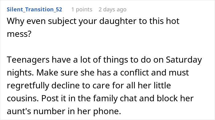 A comment advising the mom and daughter to decline the entitled aunt Halloween invite.