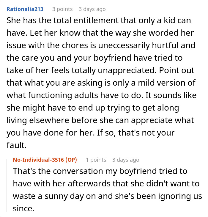 Aunt Puts A Chore Chart On The Fridge For Her 18-Year-Old Niece, And The Reaction Is Wildly Over The Top Aunt Puts A Chore Chart On The Fridge For Her 18-Year-Old Niece, And The Reaction Is Wildly Over The Top