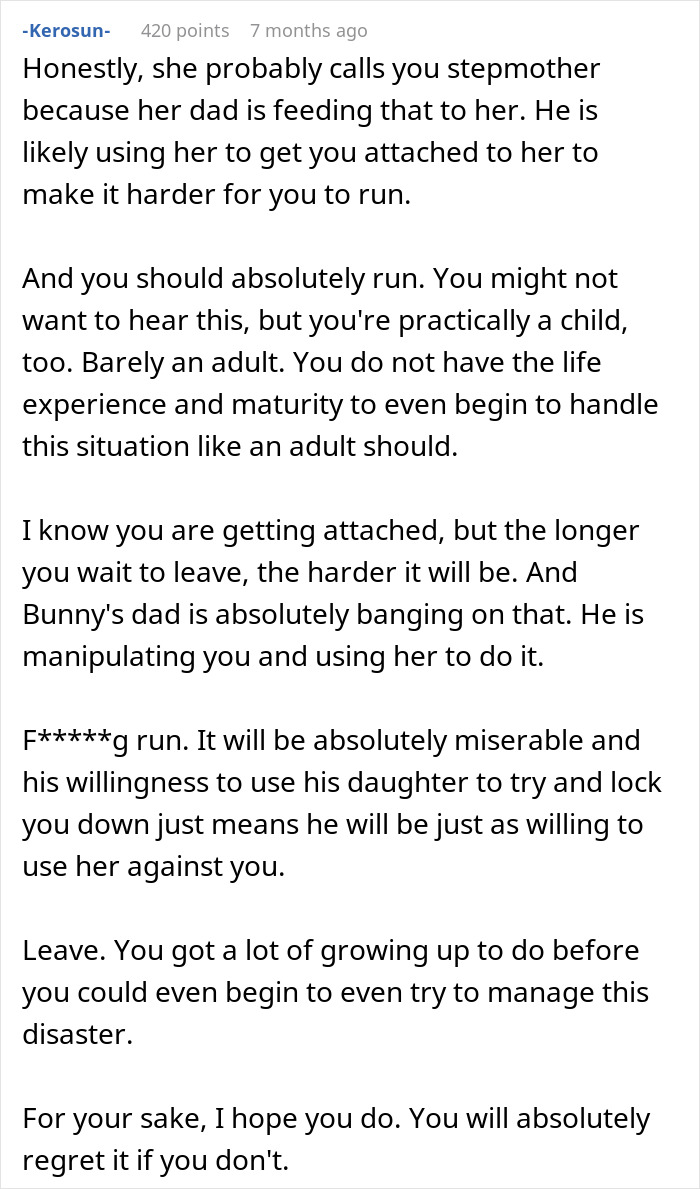 Woman Starts Dating Guy Almost 20 Years Older, Realizes He's Been Hiding A Daughter Woman Starts Dating Guy Almost 20 Years Older, Realizes He's Been Hiding A Daughter