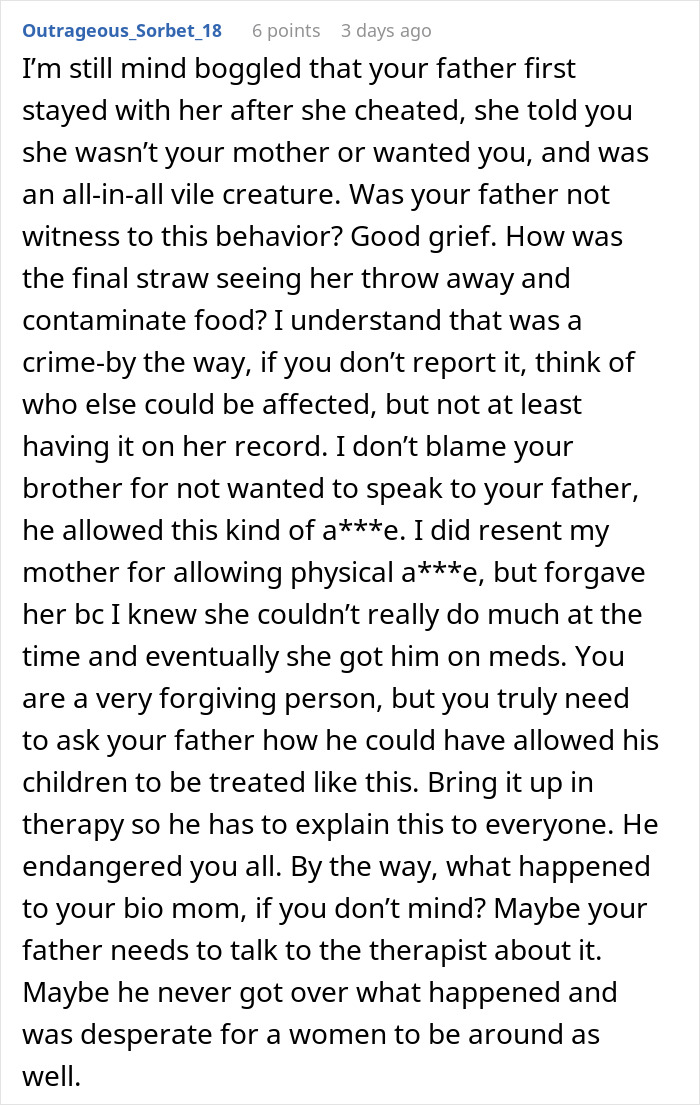Online comment questioning a father for staying with a woman who threw away stepchild food.
