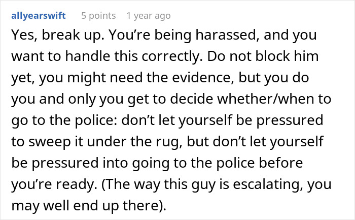 Guy Acts Like It's GF's Fault Her Male Coworker Is Obsessed With Her, She Doesn't See The Red Flags Guy Acts Like It's GF's Fault Her Male Coworker Is Obsessed With Her, She Doesn't See The Red Flags
