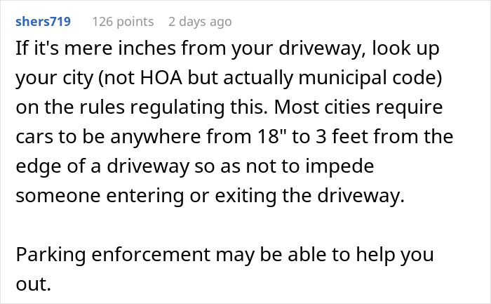 Guy Has Had Enough Of Neighbors' Parking Habits, So A Sunday Trash Run Turns Into Petty Revenge Guy Has Had Enough Of Neighbors' Parking Habits, So A Sunday Trash Run Turns Into Petty Revenge