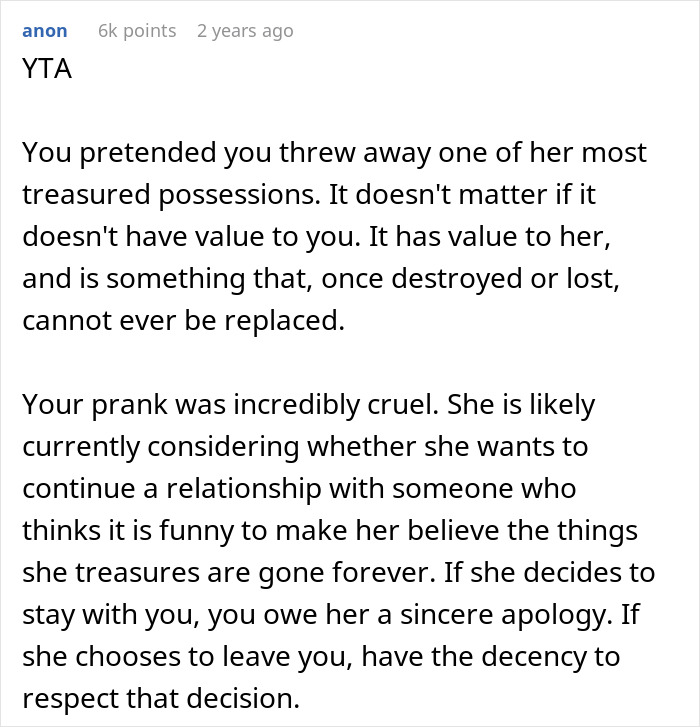 Man Comes To The Internet To Complain About GF’s Attachment To Her Blanket, She Gives A Savage Response Man Comes To The Internet To Complain About GF’s Attachment To Her Blanket, She Gives A Savage Response