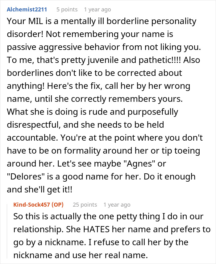 Social media comment calling out a passive-aggressive MIL for getting a DIL name wrong. Social media comment calling out a passive-aggressive MIL for getting a DIL name wrong.