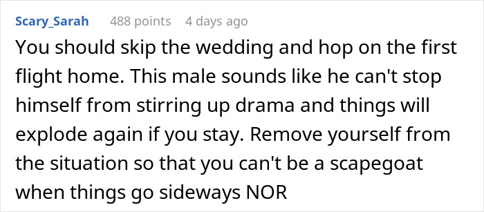 User comment telling woman to skip the wedding after boyfriend breaks up User comment telling woman to skip the wedding after boyfriend breaks up