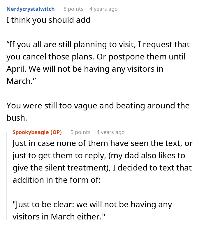 Online discussion screenshot about setting a clear boundary for visitors before giving birth. Online discussion screenshot about setting a clear boundary for visitors before giving birth.