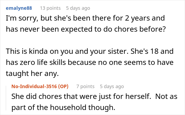 Aunt Puts A Chore Chart On The Fridge For Her 18-Year-Old Niece, And The Reaction Is Wildly Over The Top Aunt Puts A Chore Chart On The Fridge For Her 18-Year-Old Niece, And The Reaction Is Wildly Over The Top