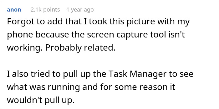 Employee Suspects Boss Is Screenshotting Their Laptop After Noticing Suspicious Blinks, Has Fun With It Employee Suspects Boss Is Screenshotting Their Laptop After Noticing Suspicious Blinks, Has Fun With It