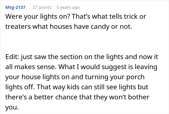 Comment suggesting using house lights to signal candy availability