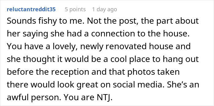 Reddit comment doubting bride's connection to the porch for wedding photos Reddit comment doubting bride's connection to the porch for wedding photos