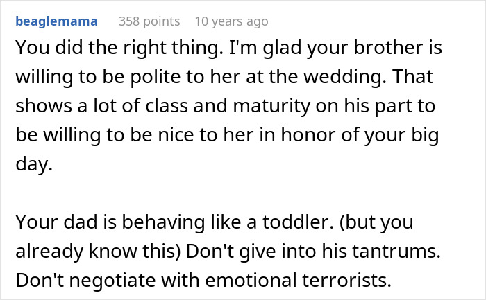 Dad Threatens To Skip Daughter’s Wedding If She Invites Cheater Mom, She’s Fed Up With Their Drama Dad Threatens To Skip Daughter’s Wedding If She Invites Cheater Mom, She’s Fed Up With Their Drama
