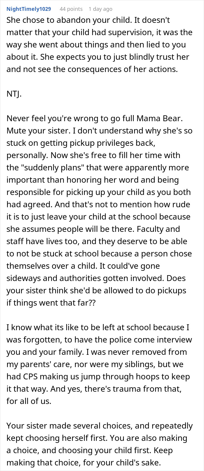 Online comment discussing an aunt who leaves niece alone at school after breaking her promise to pick her up. Online comment discussing an aunt who leaves niece alone at school after breaking her promise to pick her up.