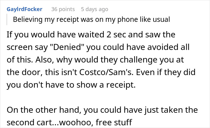 A screenshot of a comment about a Walmart receipt payment error. A screenshot of a comment about a Walmart receipt payment error.