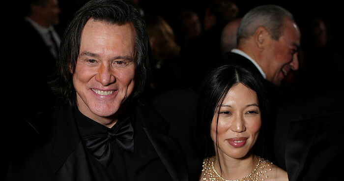 “So She’s Into Clones”: Jim Carrey Marries Girlfriend Min Ah, And Everyone’s Saying The Same Thing