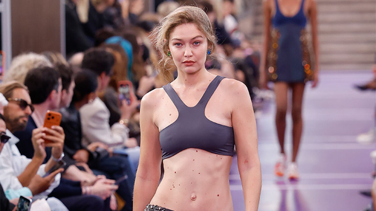 “Nepotism At Its Finest”: Gigi Hadid’s Runway Return Has Viewers Brutally Questioning Her Supermodel Credentials