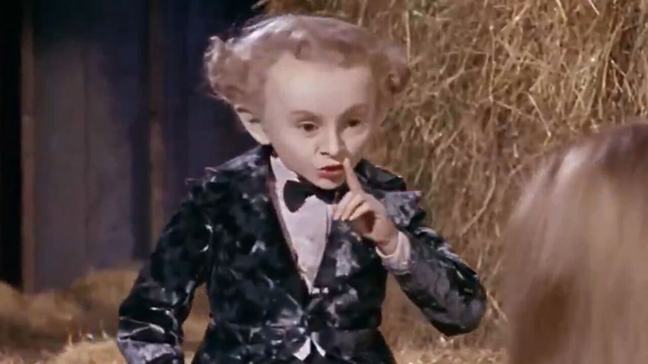 Creepy Backstory Behind “Rumpelstiltskin Tiptoe” Man Finally Revealed After Meme Takes Internet By Storm