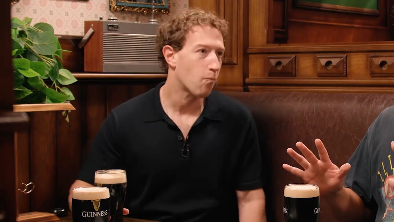 Mark Zuckerberg’s Bizarre Behavior While “Pretending” To Enjoy Guinness Sparks Online Firestorm