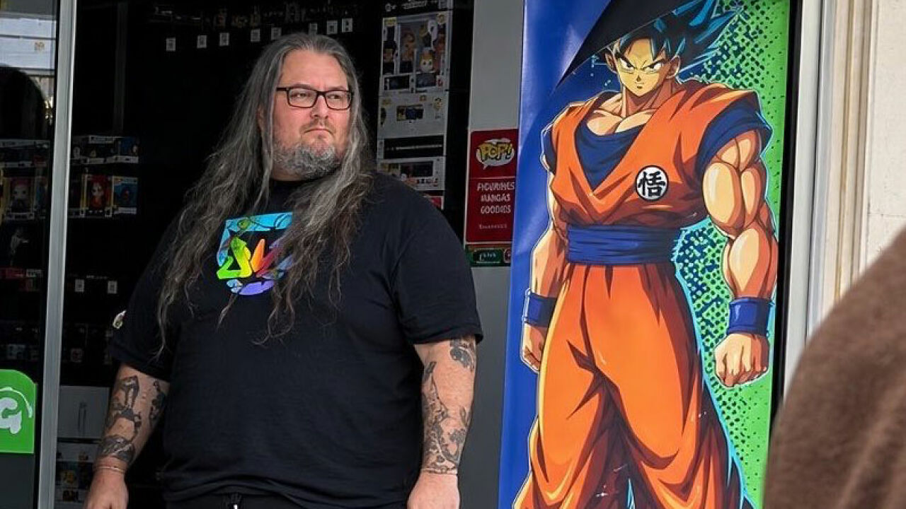 Shopkeeper Goes Viral After Defending Store During The France Riots As Everyone Makes The Same Observation